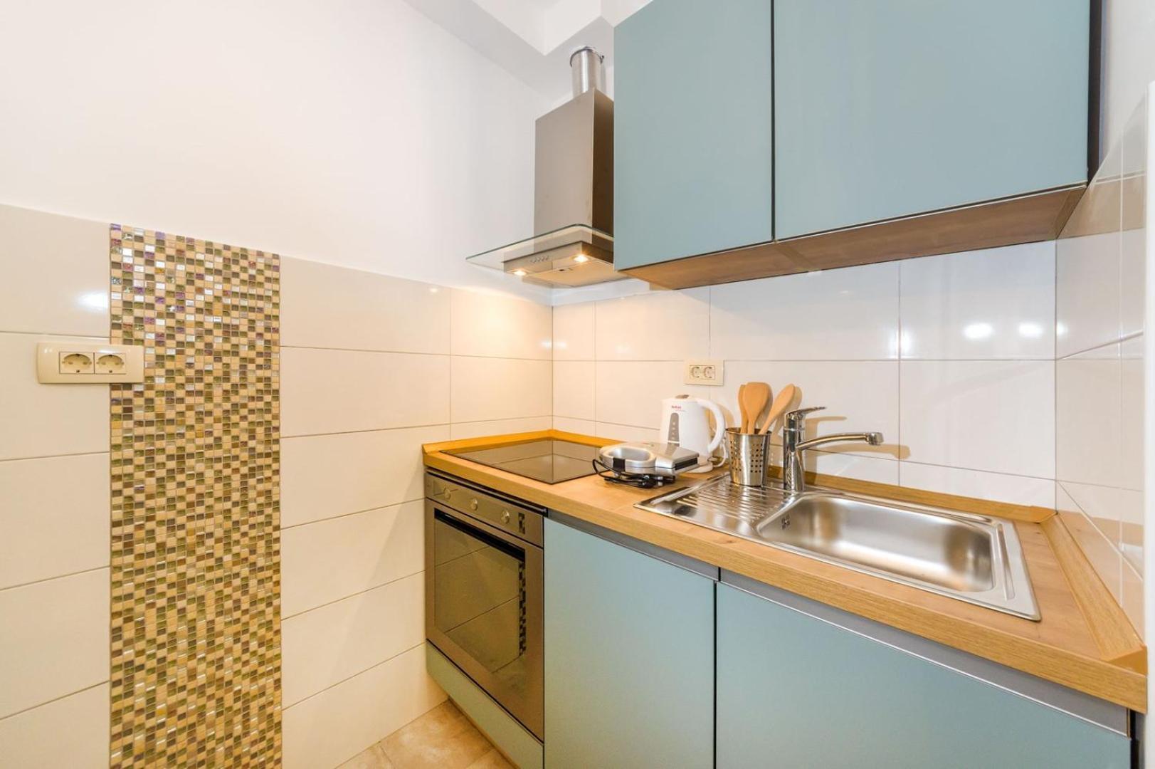 Ema 2Br Apt. In Old Town Centre Zara Esterno foto