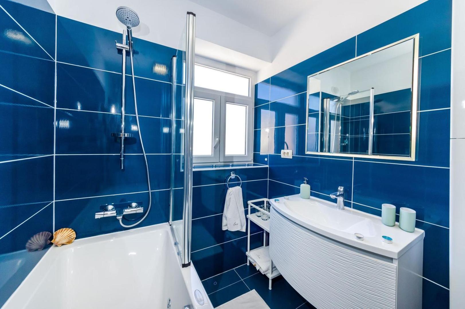 Ema 2Br Apt. In Old Town Centre Zara Esterno foto