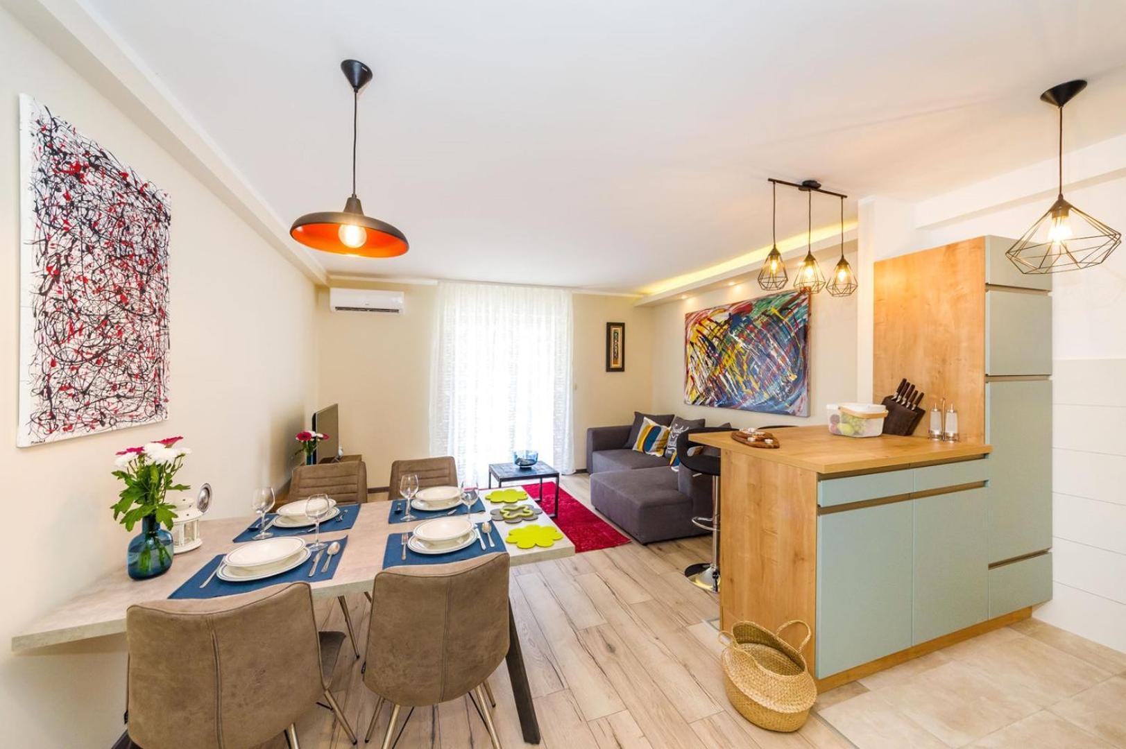 Ema 2Br Apt. In Old Town Centre Zara Esterno foto