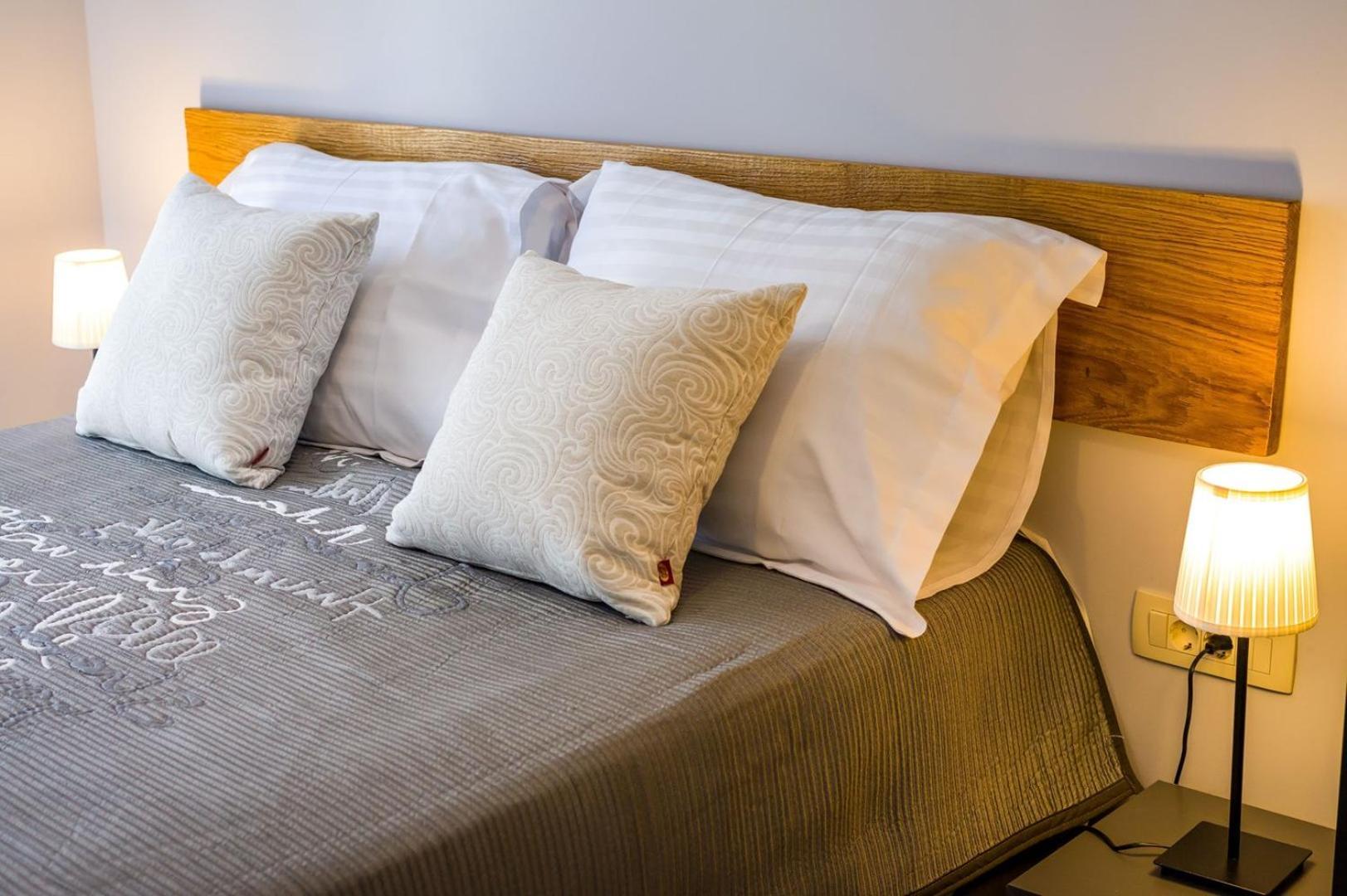 Ema 2Br Apt. In Old Town Centre Zara Esterno foto